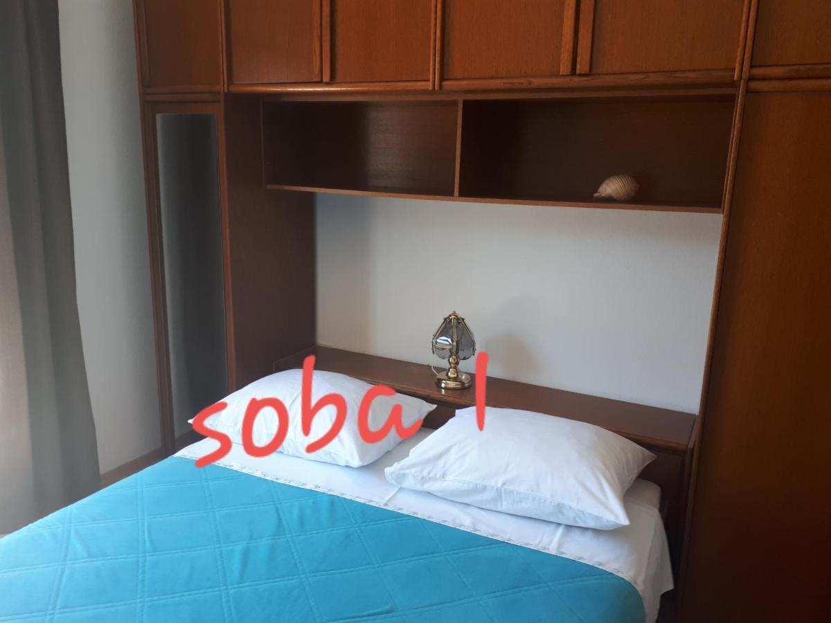 Apartman Emilio Baška Voda Extérieur photo