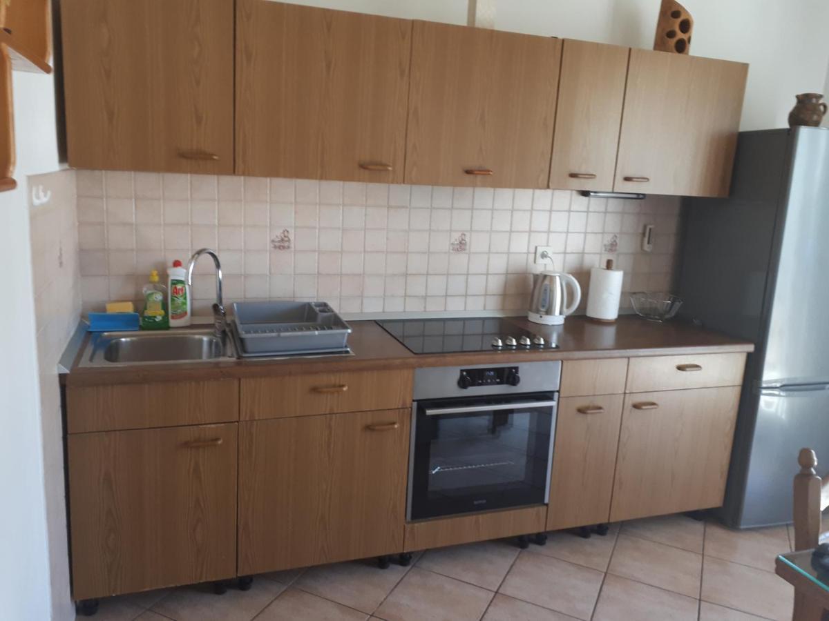Apartman Emilio Baška Voda Extérieur photo