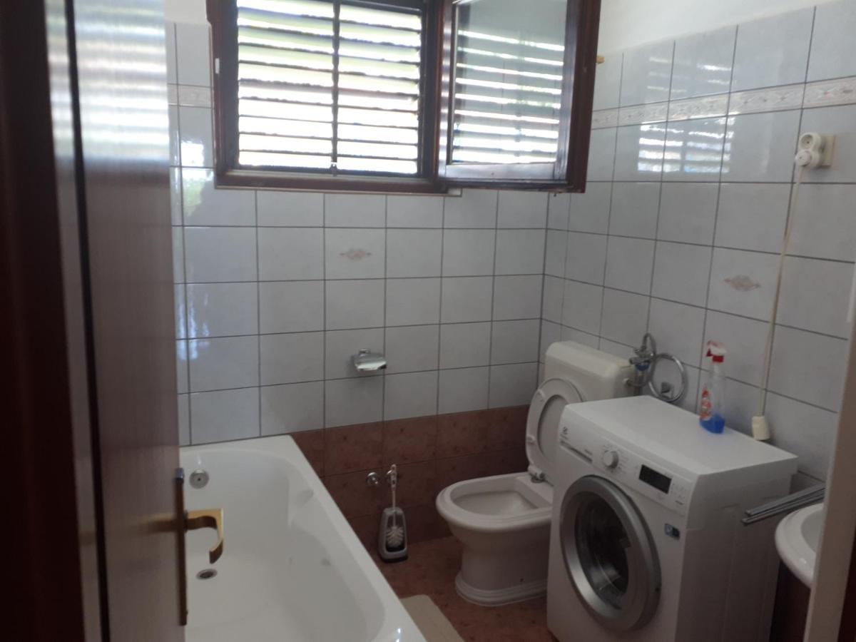 Apartman Emilio Baška Voda Extérieur photo