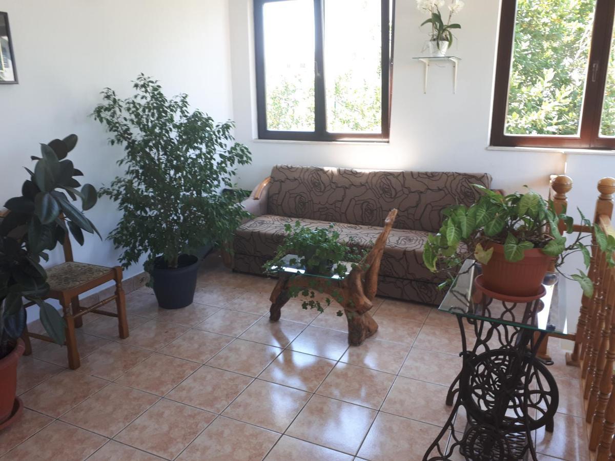 Apartman Emilio Baška Voda Extérieur photo